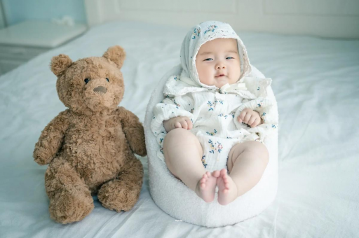 江西宝宝多大可以喝纯牛奶